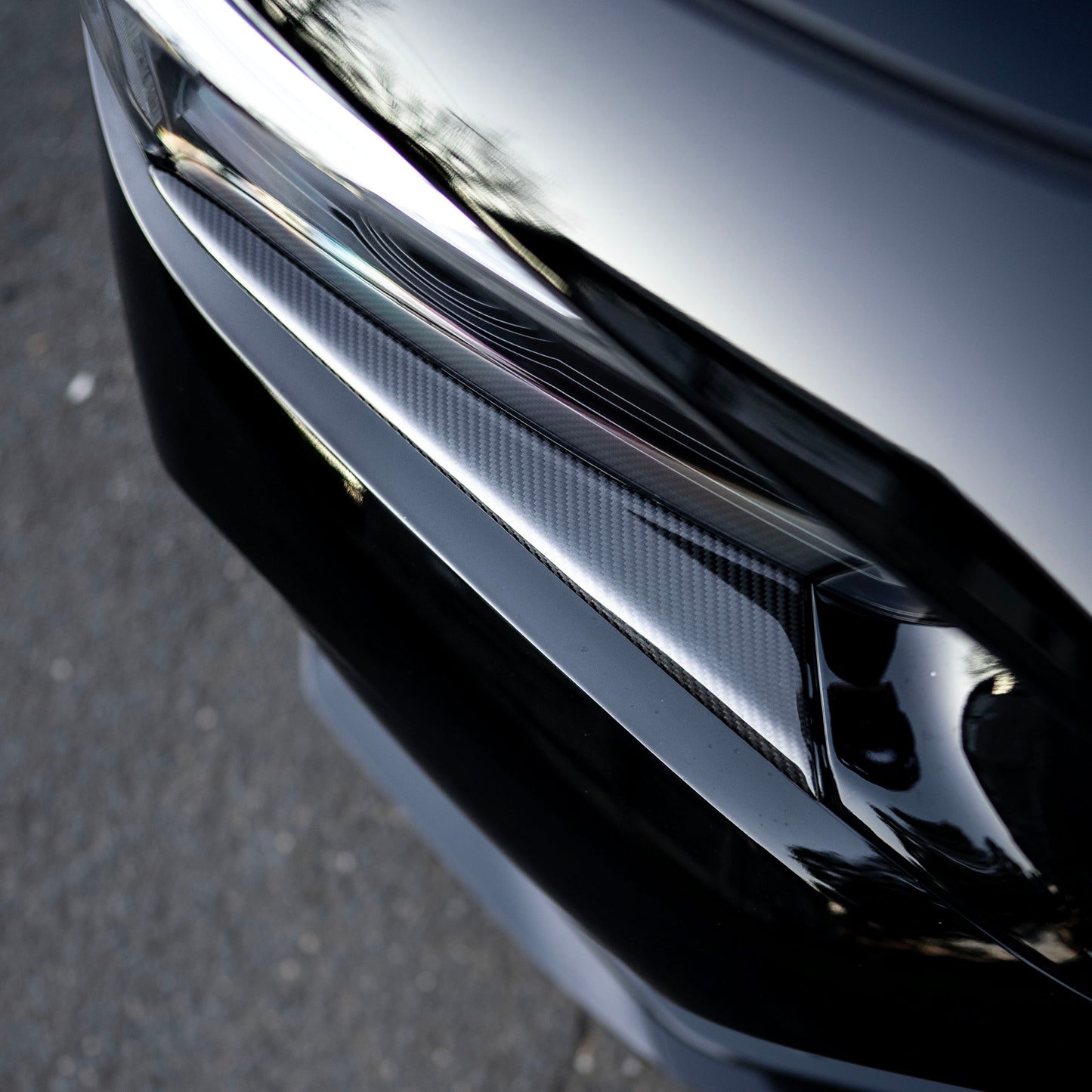 Honda Civic 11th Gen Carbon Under-Headlight Trim